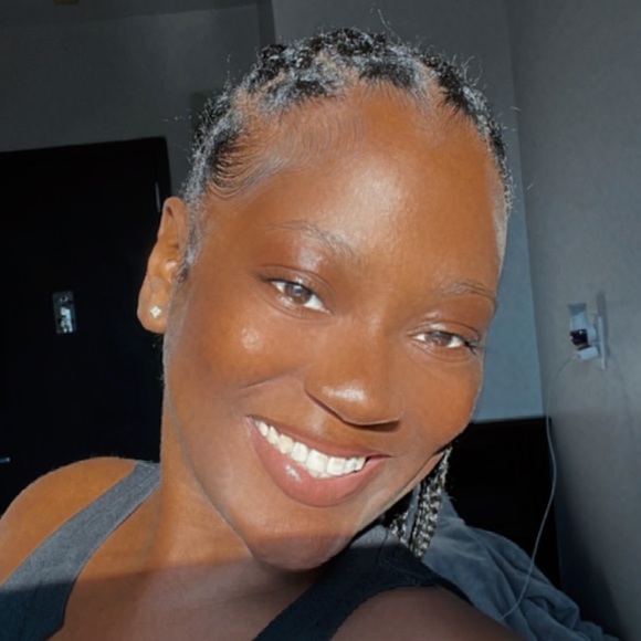 Meet your Posher, Lee - Picture 1 of 1